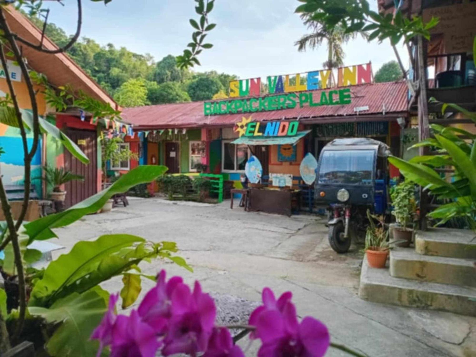 Paradise Budget Palawan Hostel エルニド エクステリア 写真